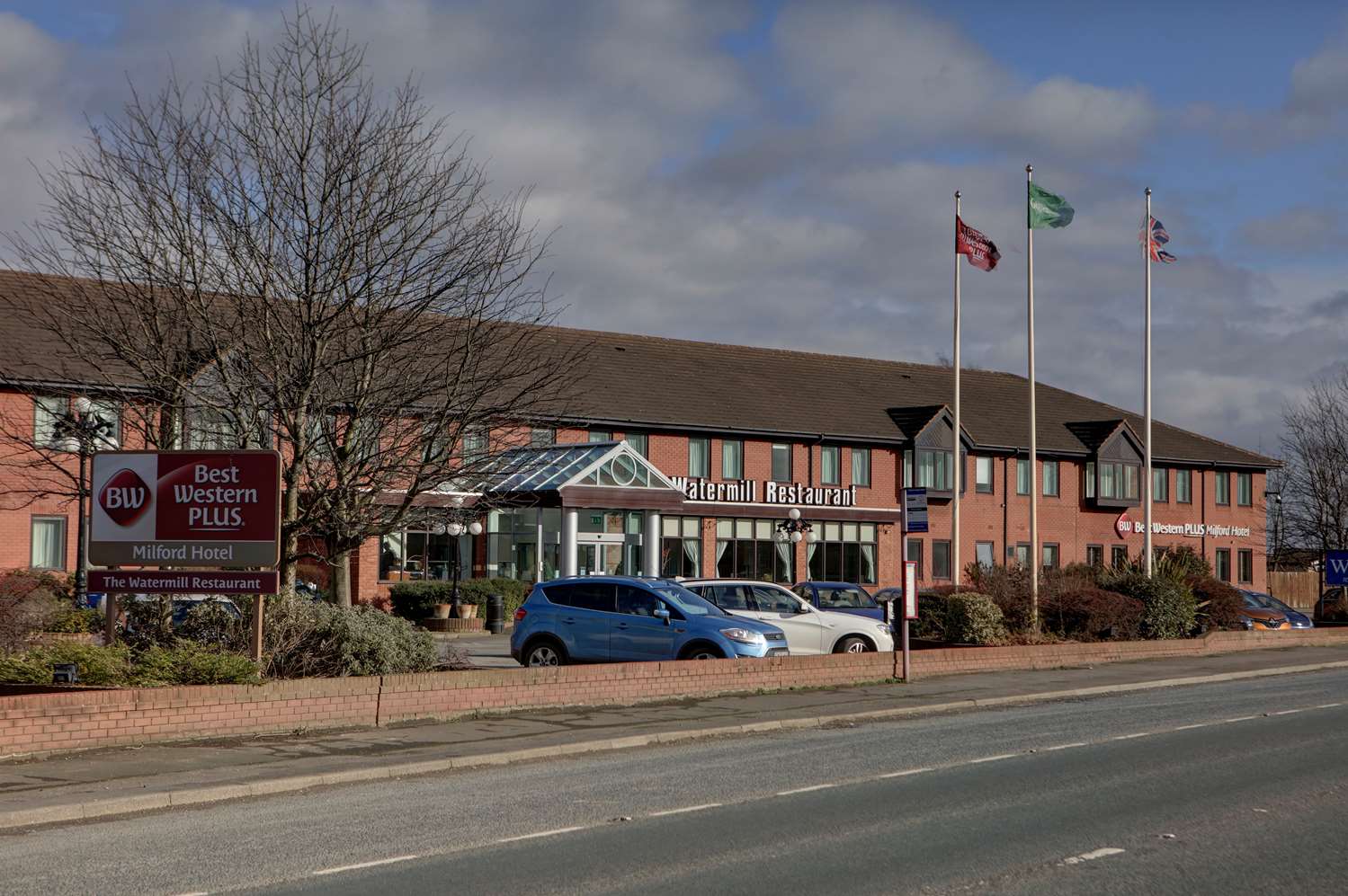 Best Western Plus Milford Hotel 44/46