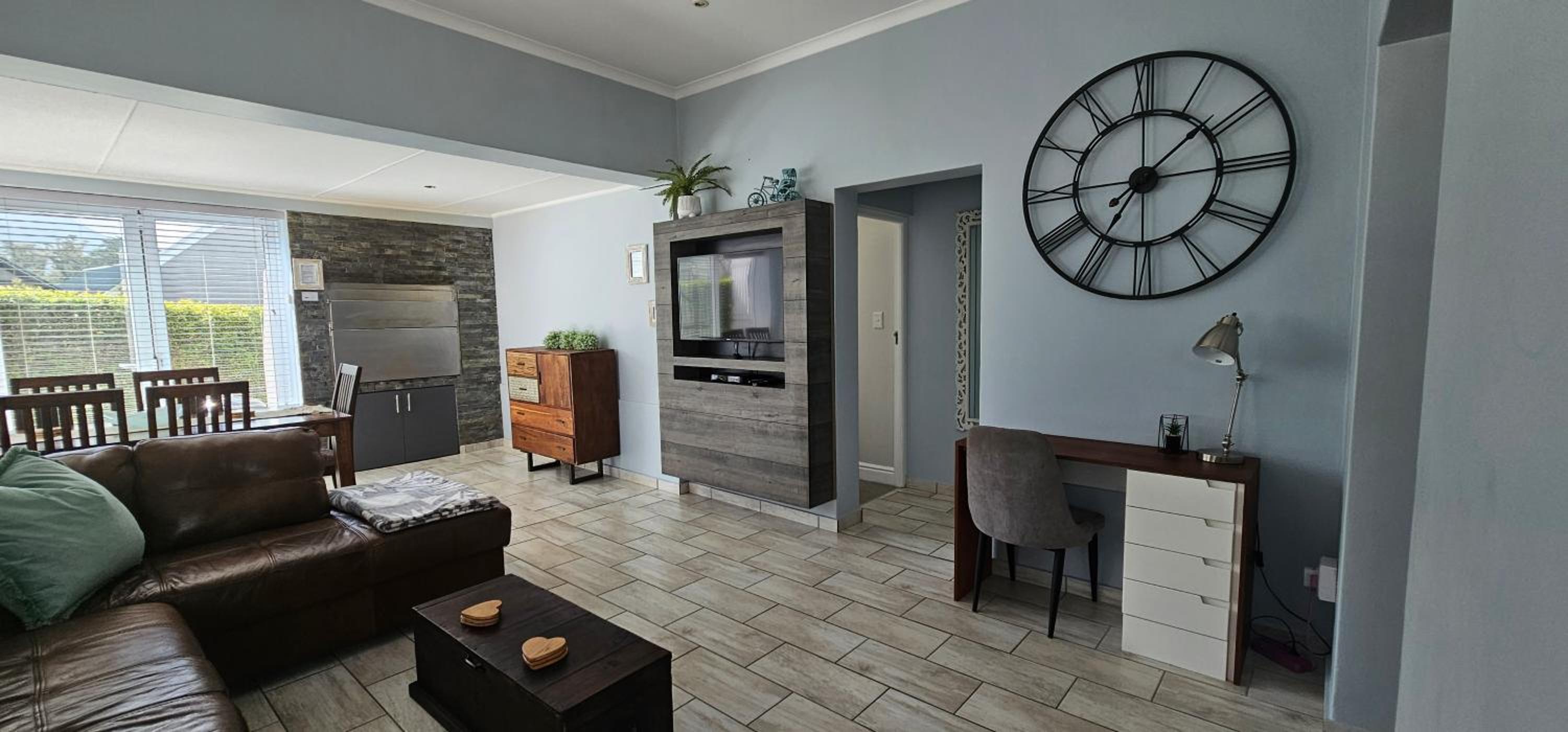 21 Manor Kingswood 17/41