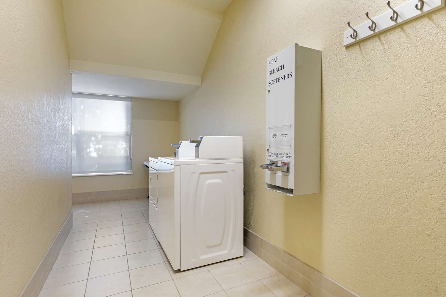 Best Western Plus Waco North 43/43