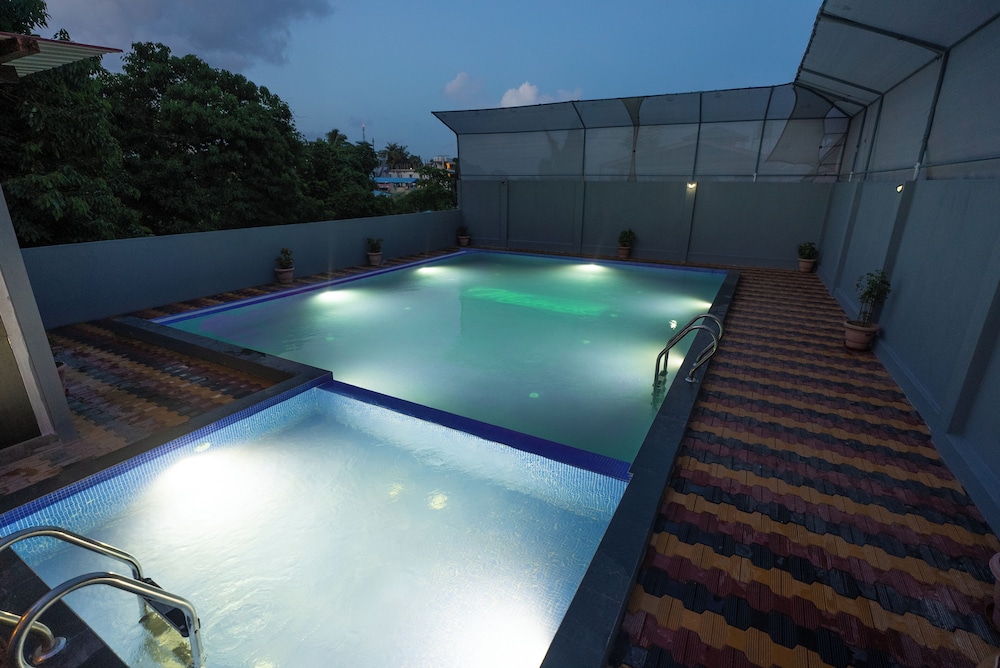 Hotel Mainak 25/36