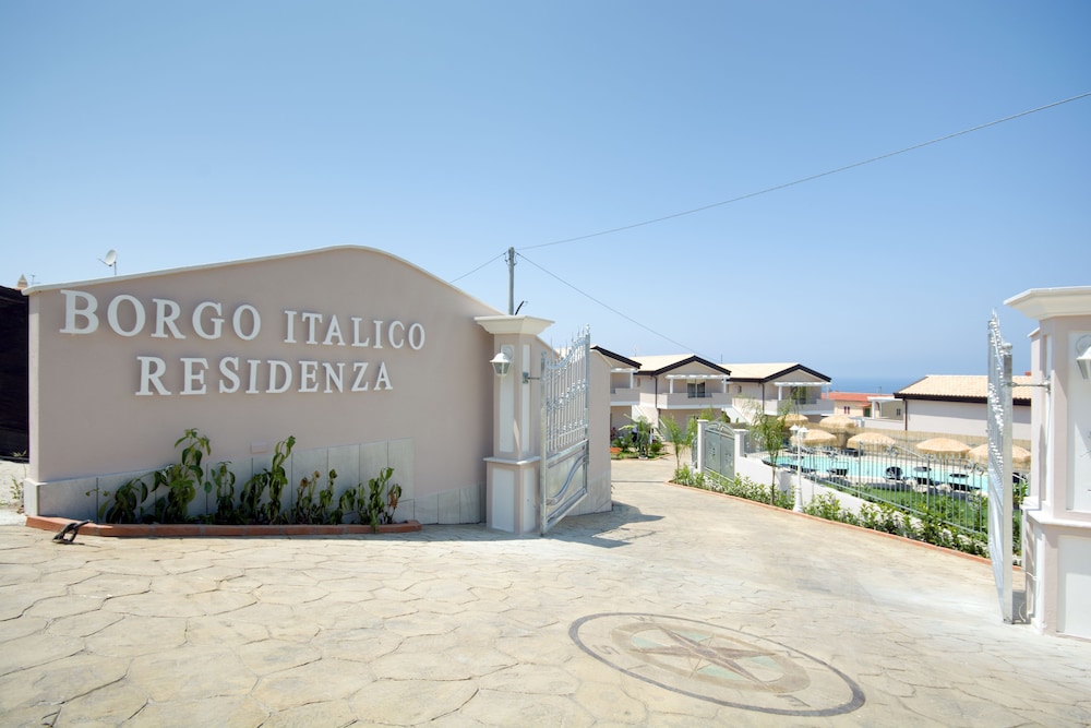 Borgo Italico 17/49