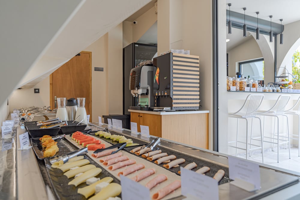 Nikon Boutique Hotel 52/74