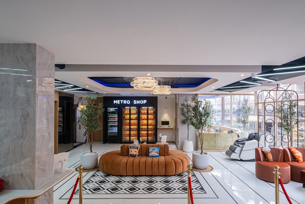 Metro Hotel Phahonyothin 35 6/50