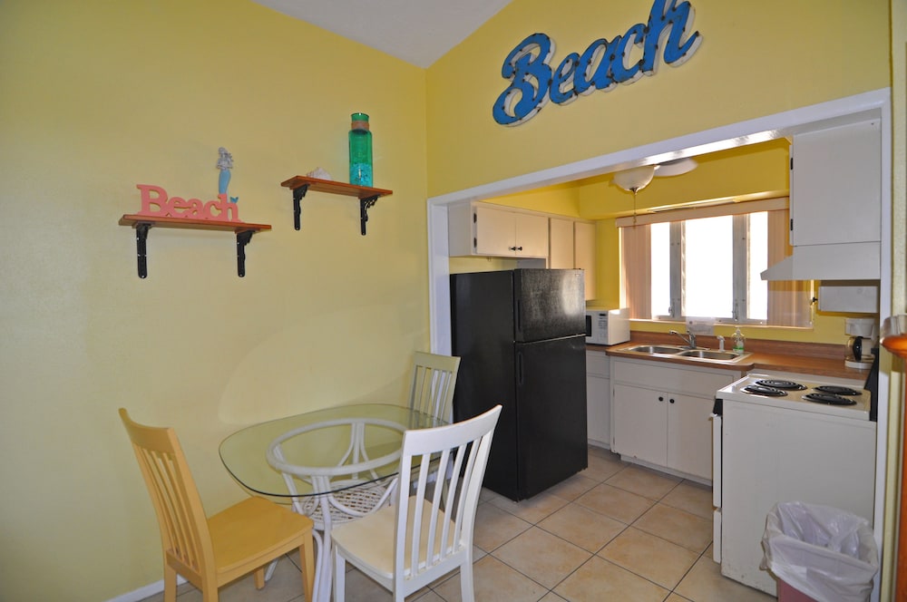 Lido Islander Inn And Suites 50/56
