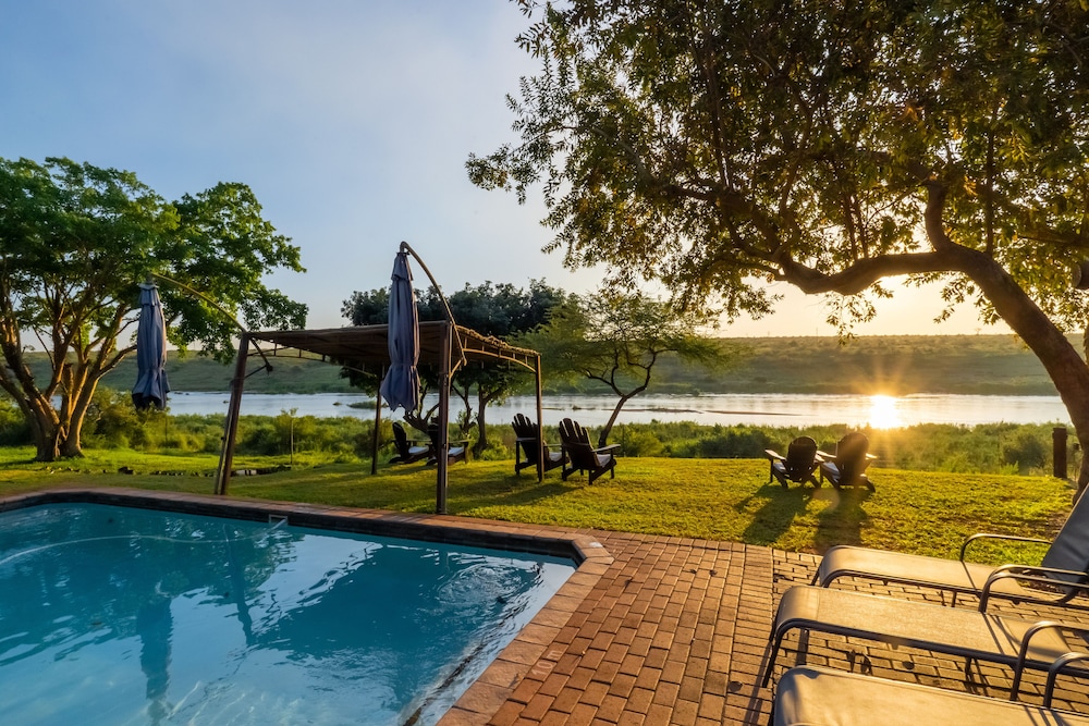 Crocodile Bridge Safari Lodge 13/50
