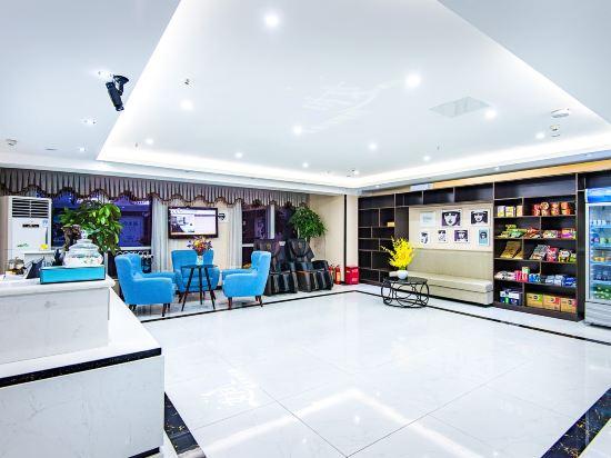 Xana Lite Hotel (Chengdu Shuangliu Airport Haibincheng) 7/24