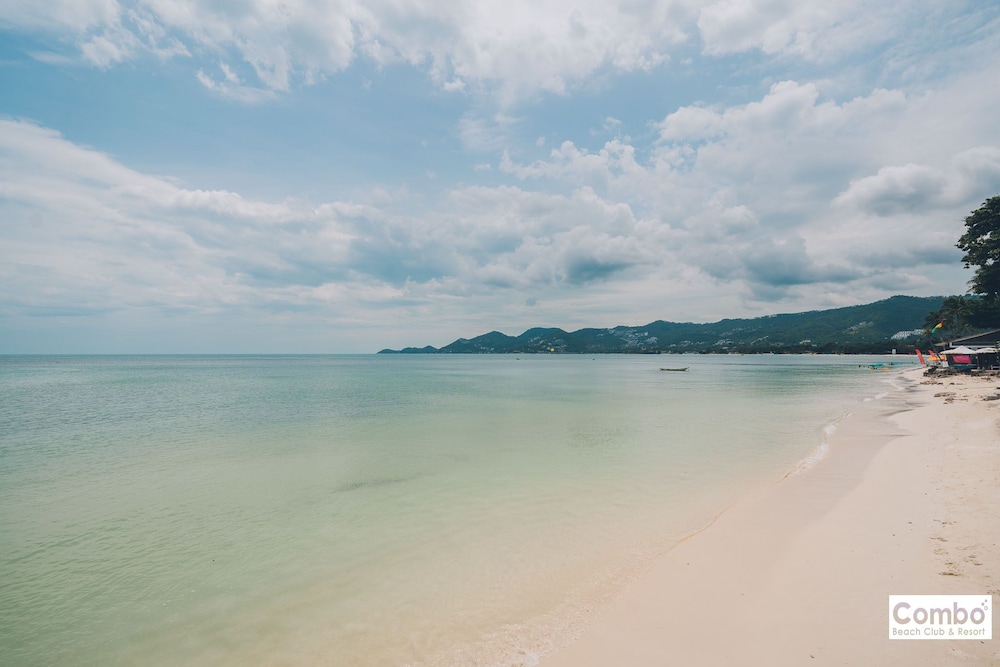 Combo Beach Hotel Samui 44/49