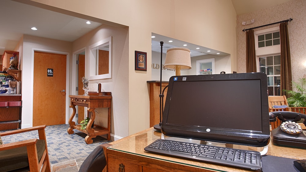 Best Western Plus Cold Spring 7/46