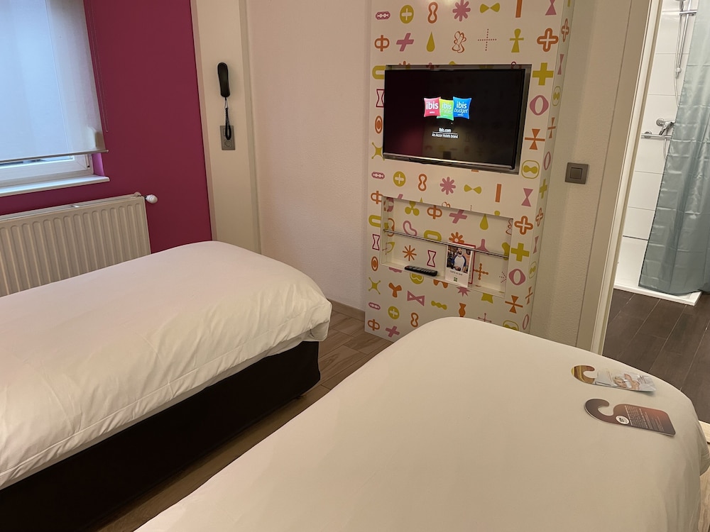 Ibis Styles La Louviere 33/73