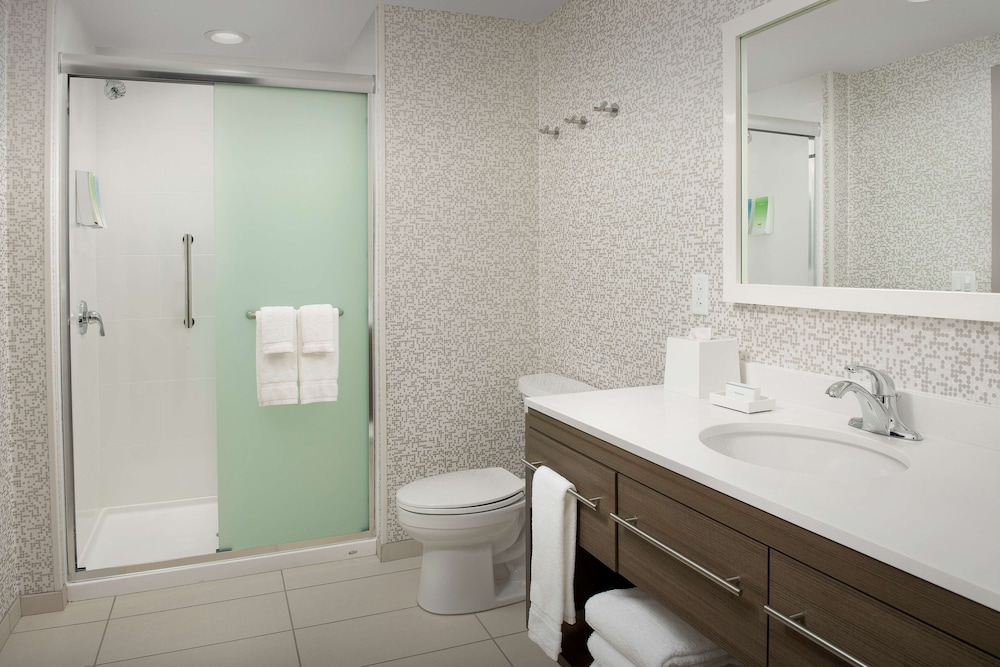 Home2 Suites by Hilton Orlando Downtown, FL 14/60