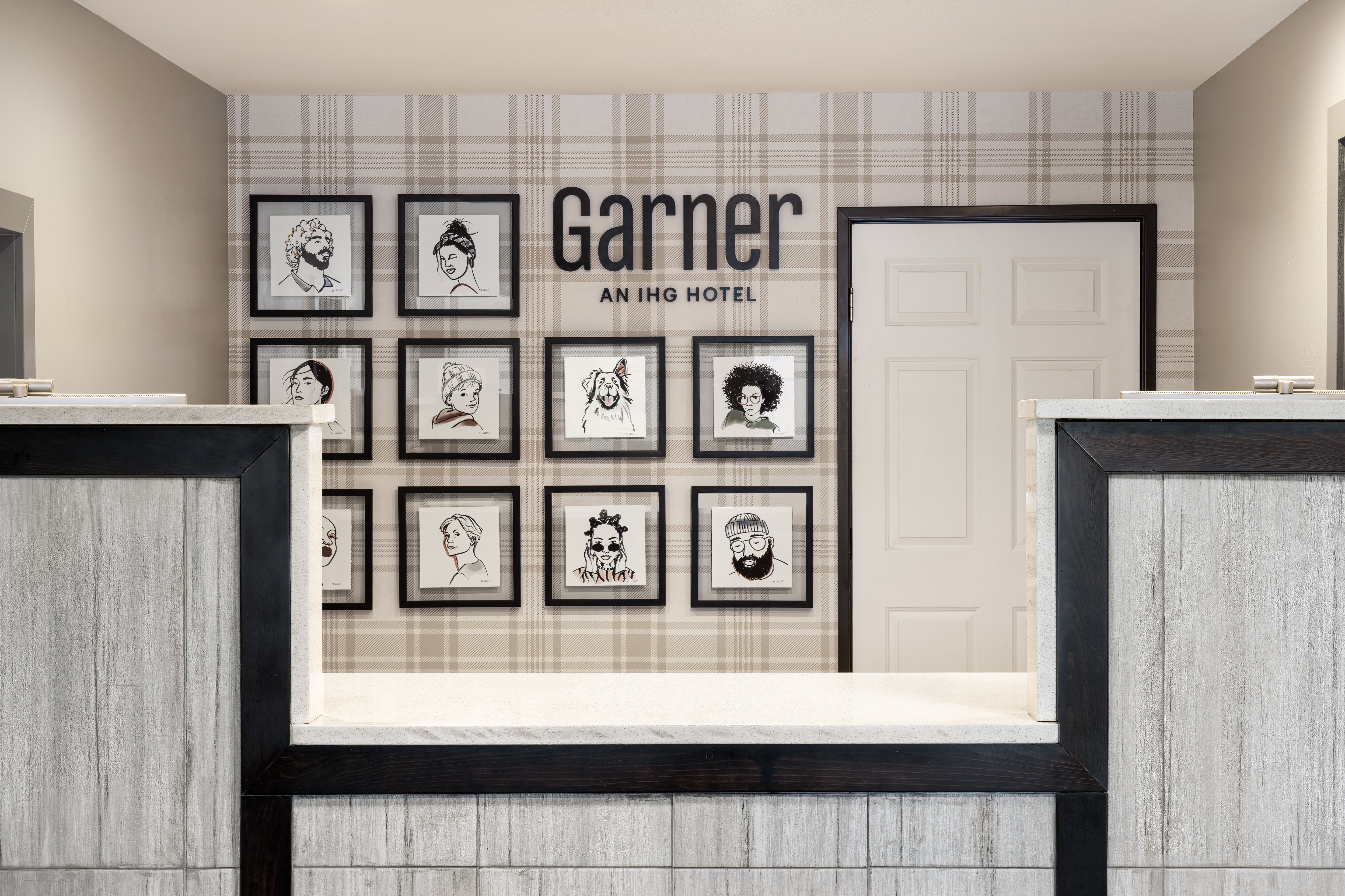 Garner Hotel Page - Lake Powell Area By IHG 7/75