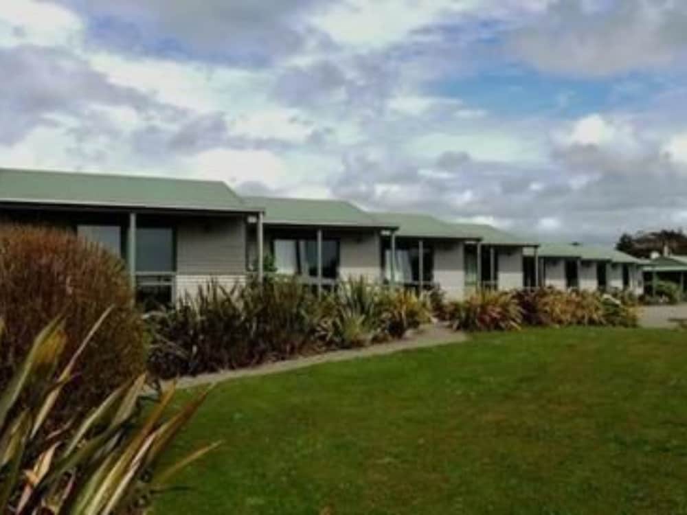 Omau Settlers Lodge Motel 29/44