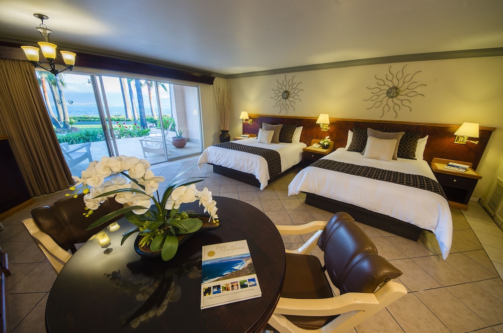 Estero Beach Hotel & Resort 42/70