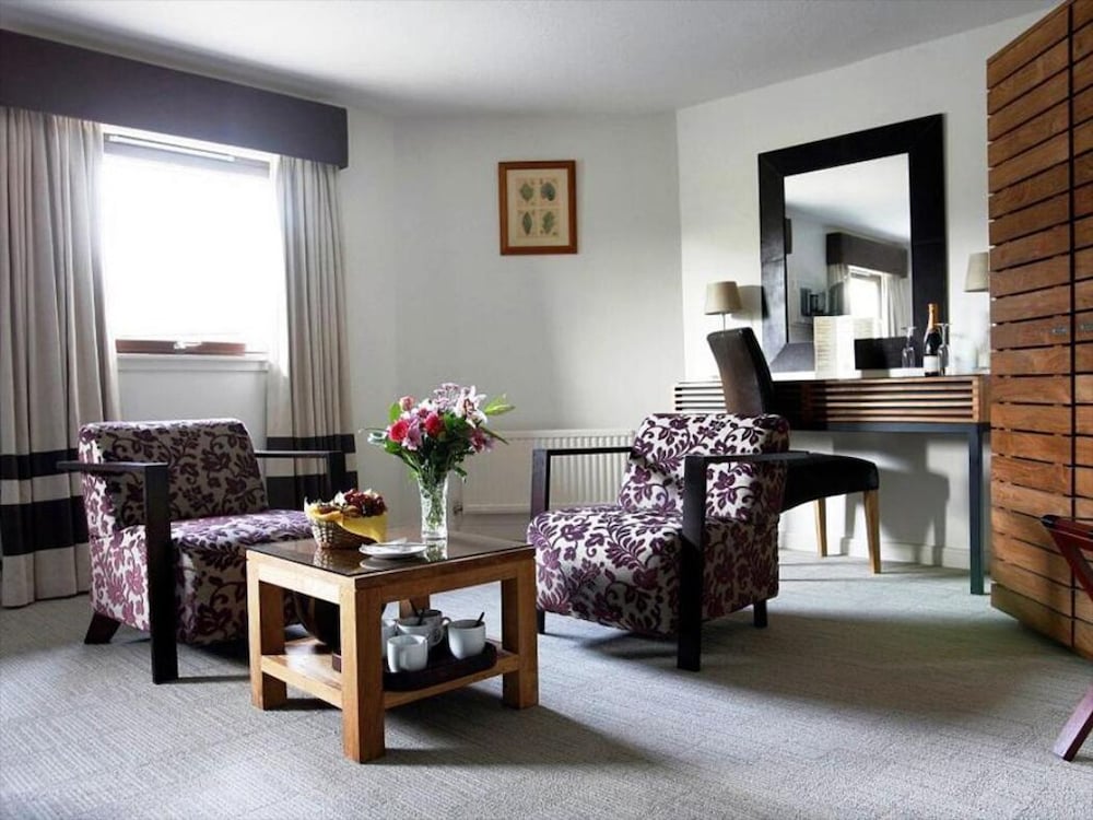 Stirling Court Hotel 42/63