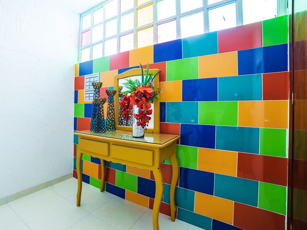 Cano Hotel 30/31