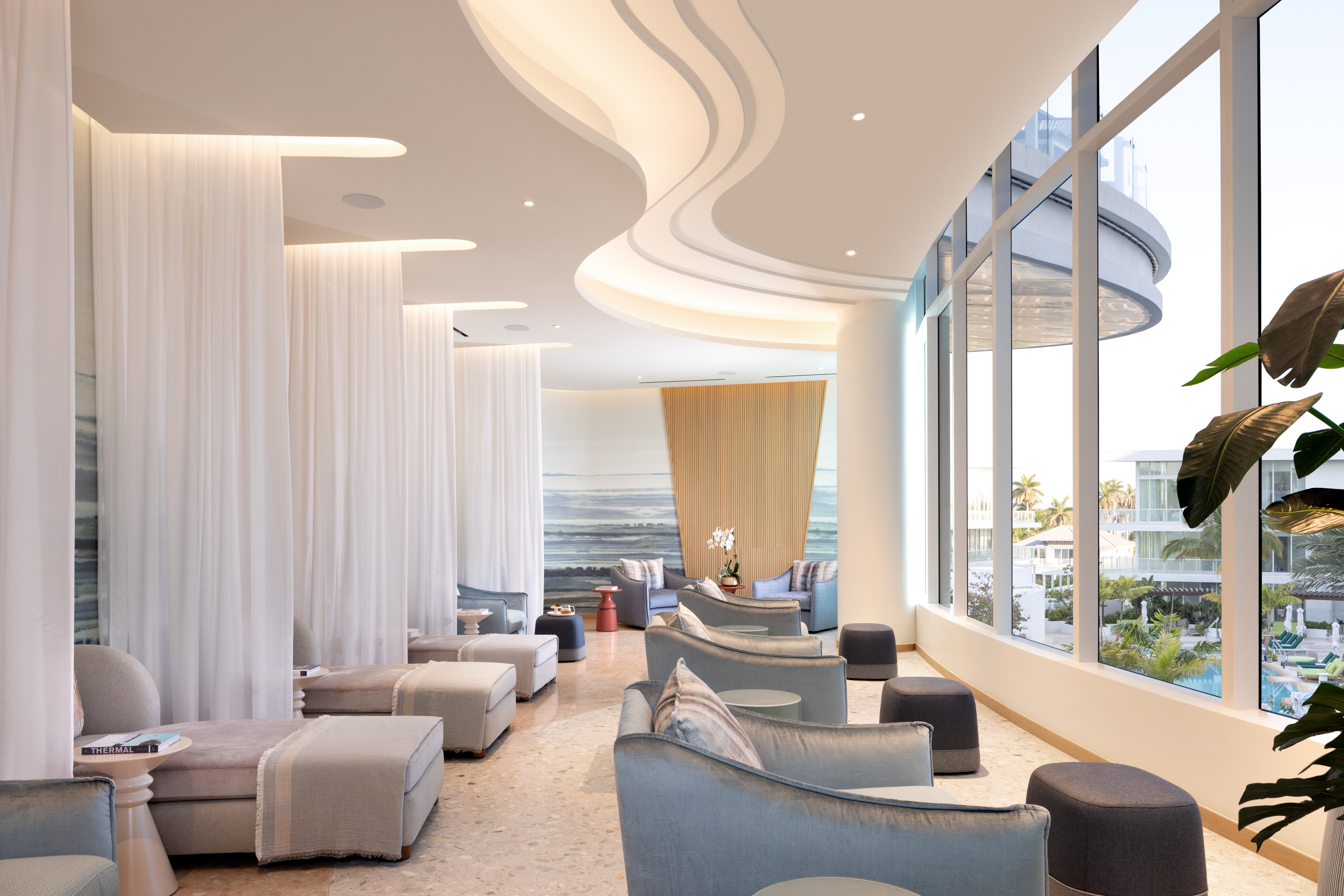 Pier Sixty Six Hotel And Marina 45/69