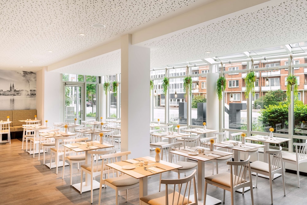NH Hamburg Mitte 34/50