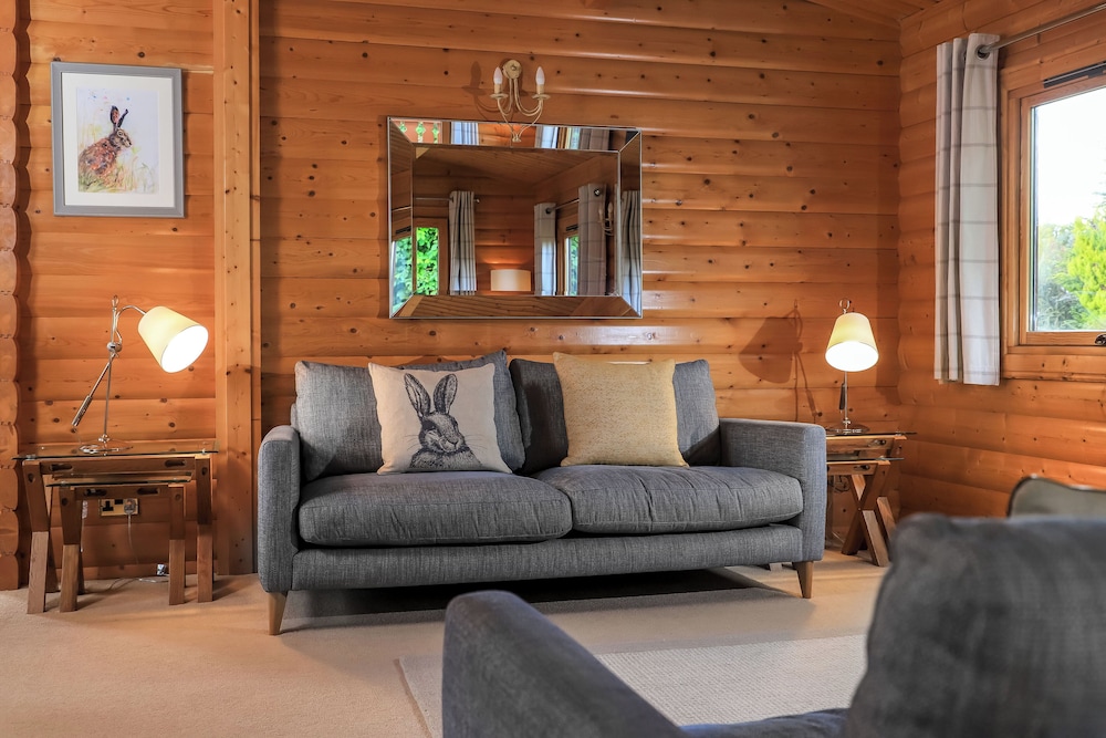 South Winchester Lodges 22/38