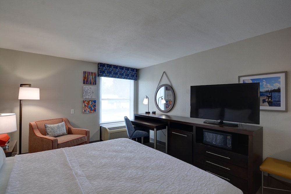 Hampton Inn Greenwood, SC 23/35