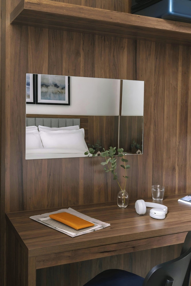 The Voyage Hotel Paddington 7/46