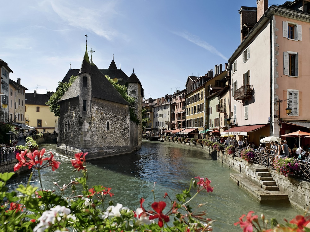 Aparthotel Adagio Annecy Centre 77/81