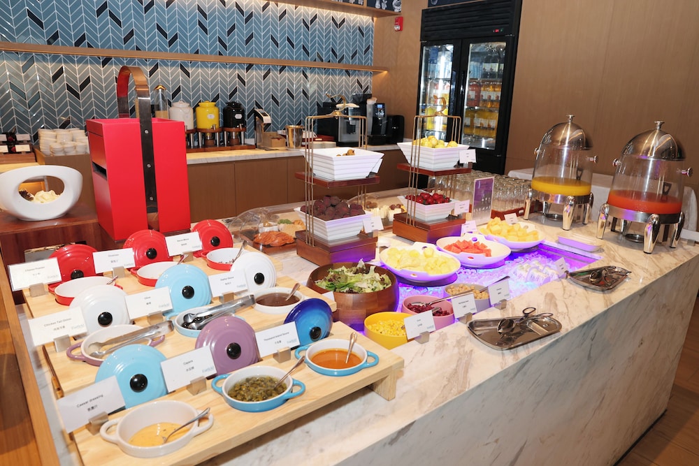 Fairfield by Marriott Guangzhou Konggang 58/74