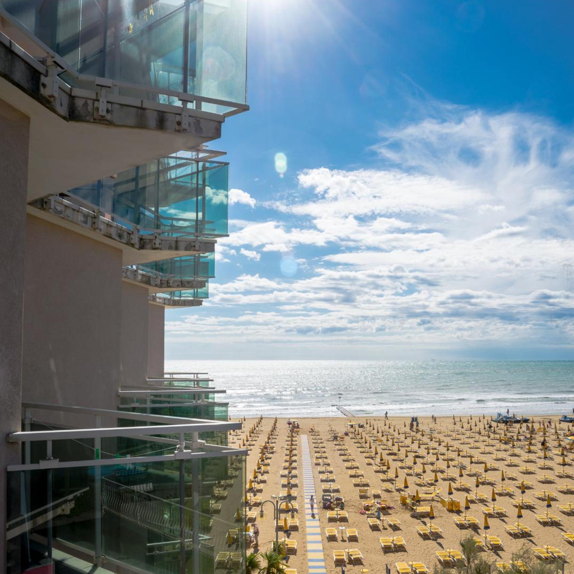 Hotel Nizza Fronte Mare 41/49