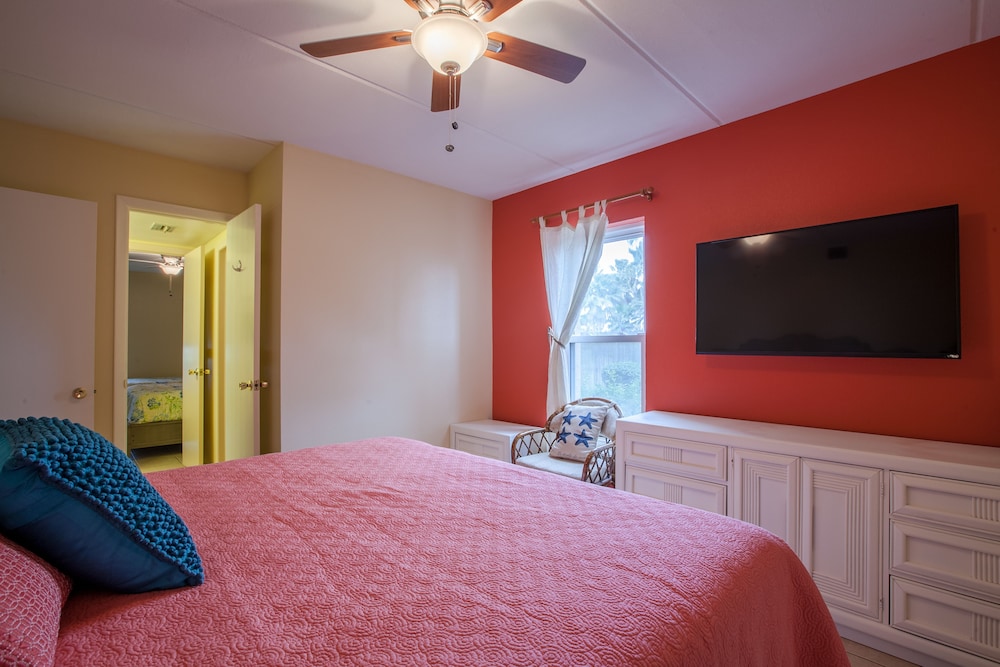 Edgewater By South Padre Condo Rentals 6/26