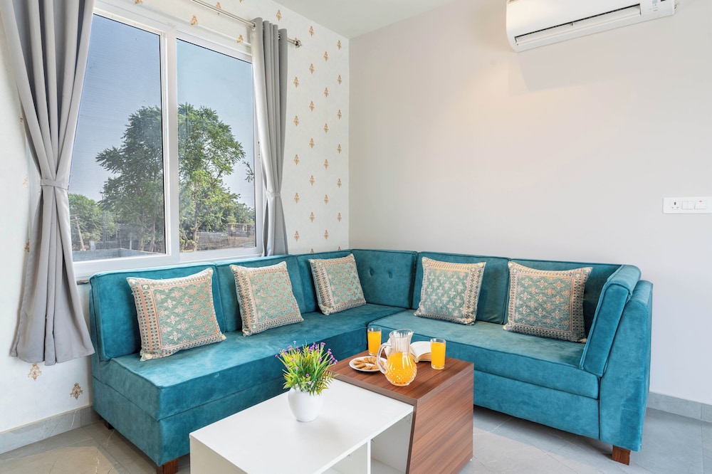 ELIVAAS Jamun Farm 2 BHK Villa with Pool 33/52