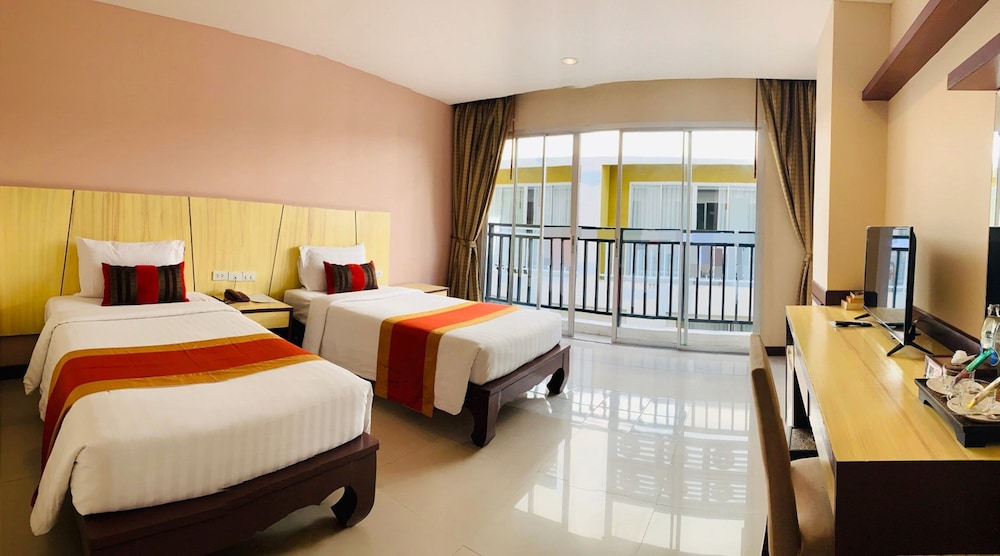 MALIN PATONG HOTEL 22/58
