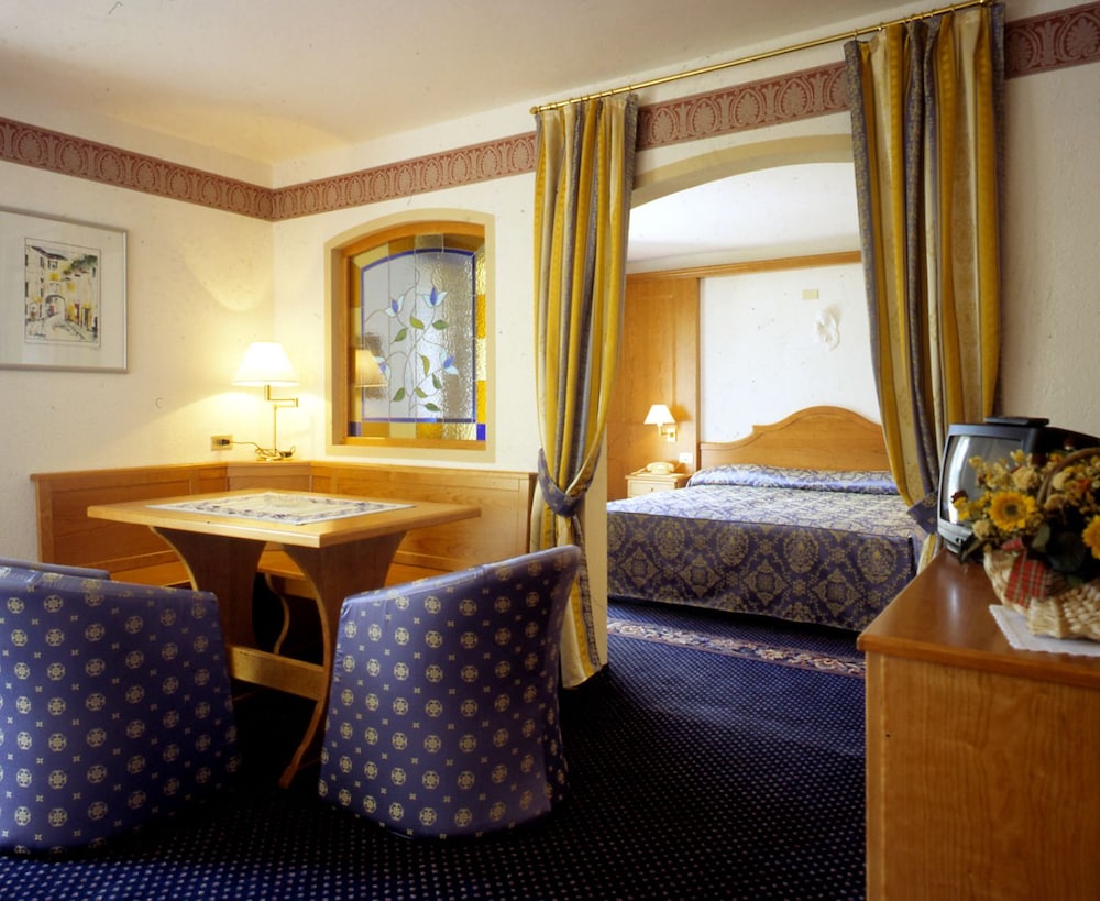Grand Hotel Des Alpes 52/79