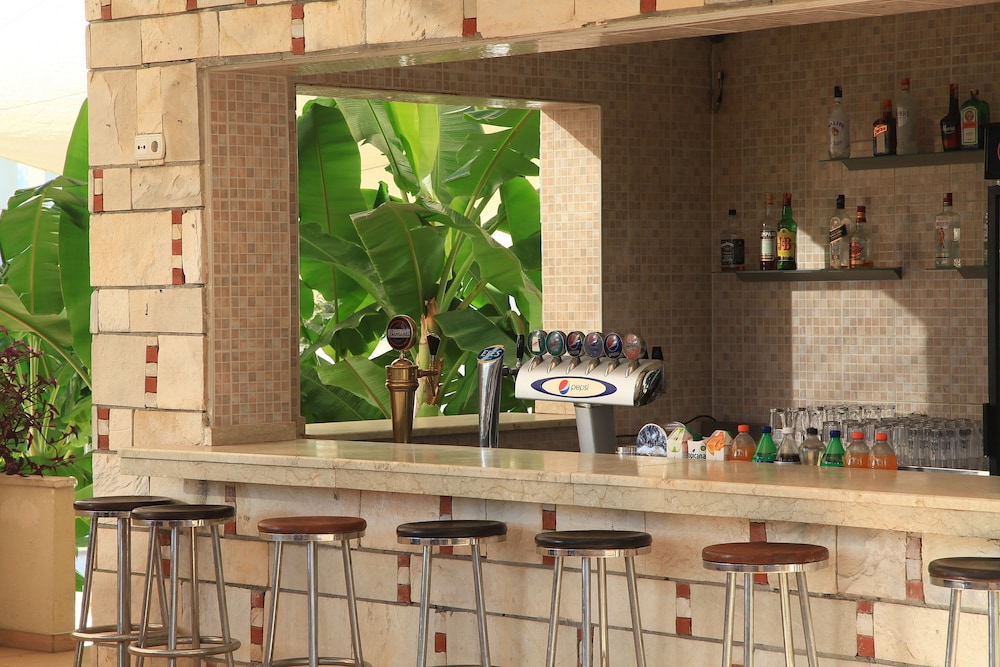 Mandarin Resort Hotel 46/66