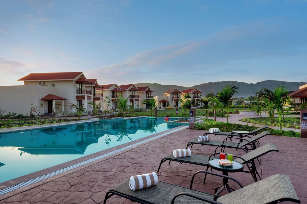 The Fern Sattva Resort Polo Forest 44/48