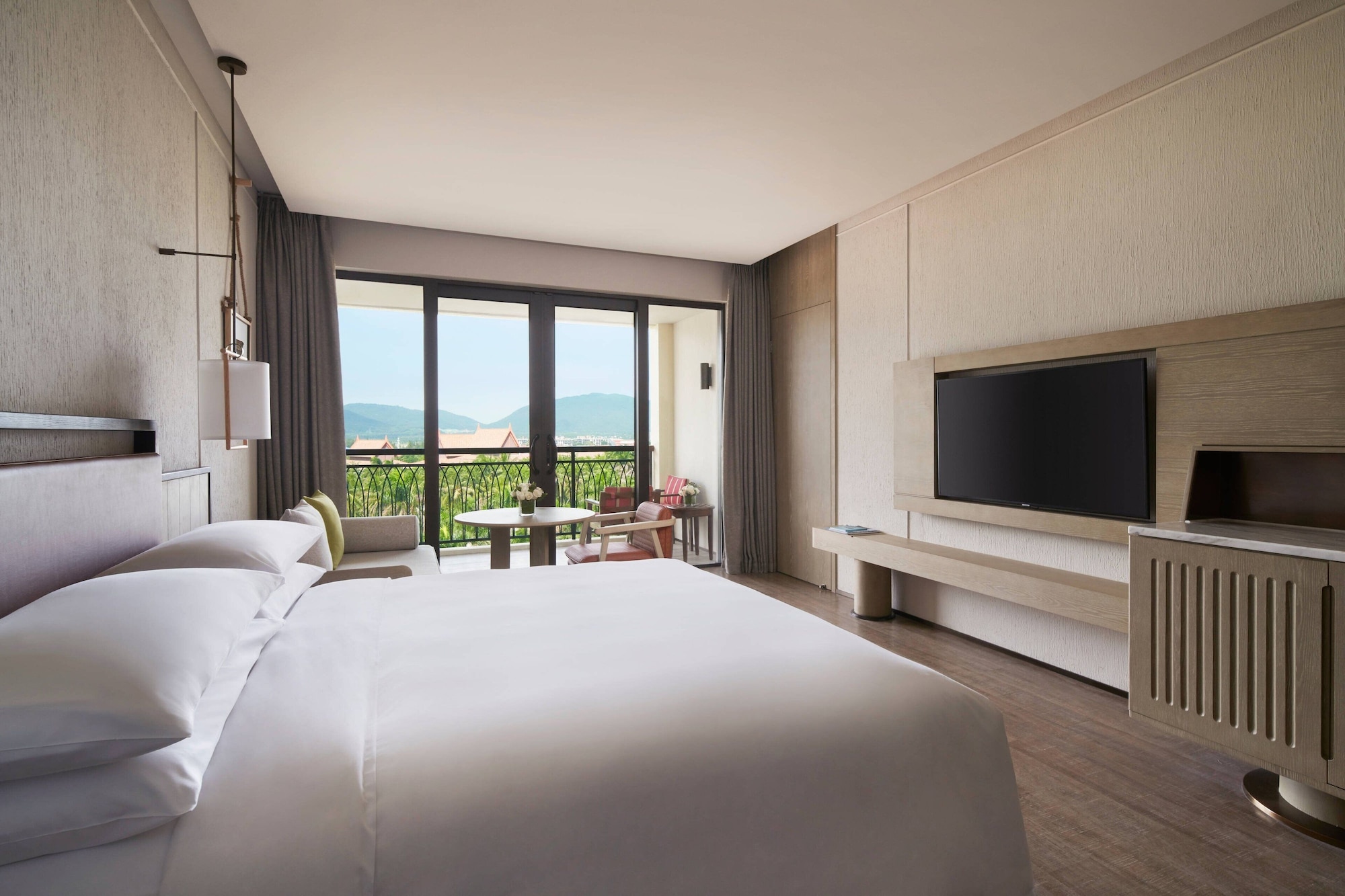 Deluxe, King Bed, Ocean View, Marriott Yalong Bay 9/10