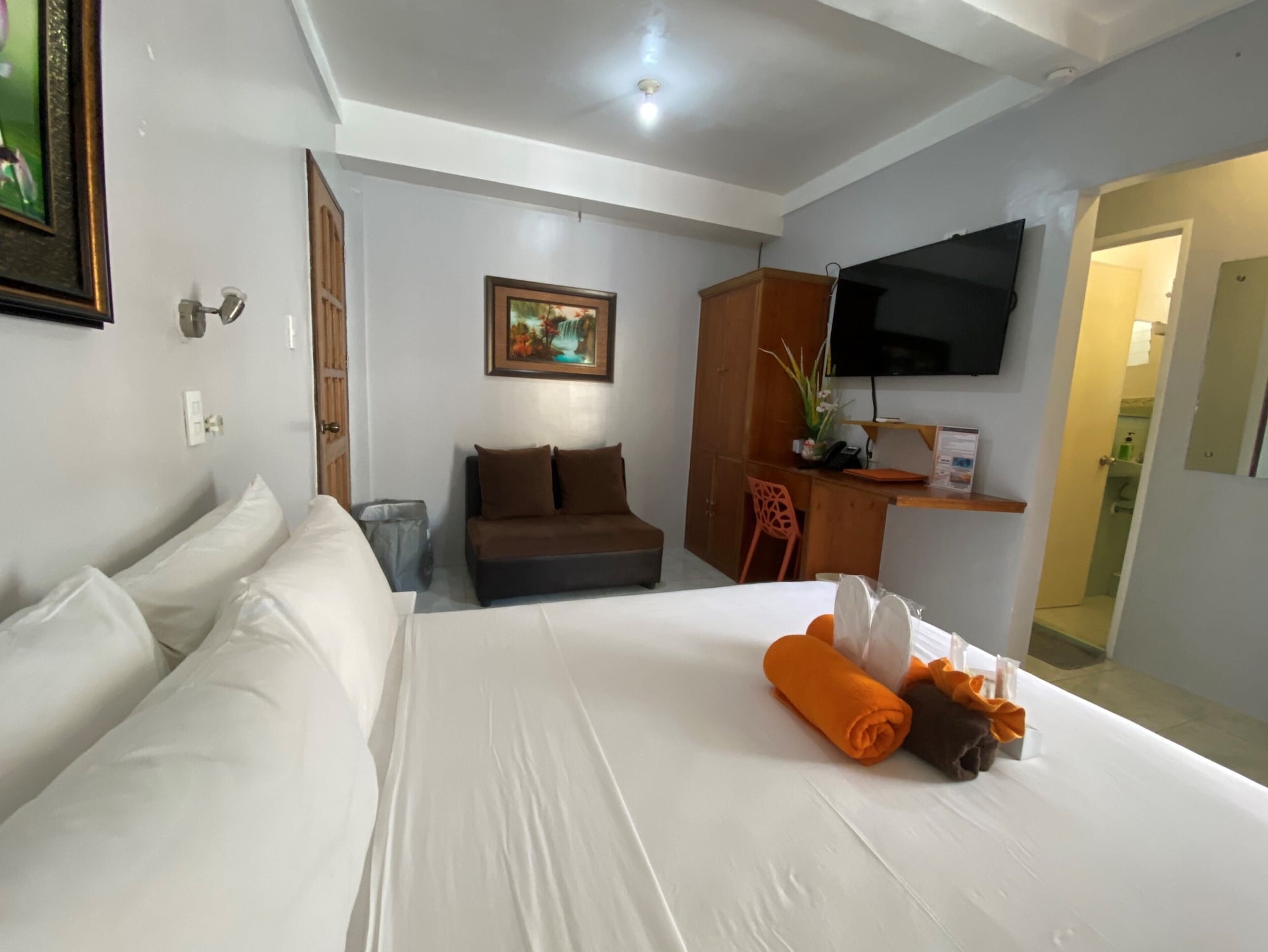 غرفة قياسية بسرير كوين، Lalaguna Villas Luxury Dive Resort & Spa 7/10