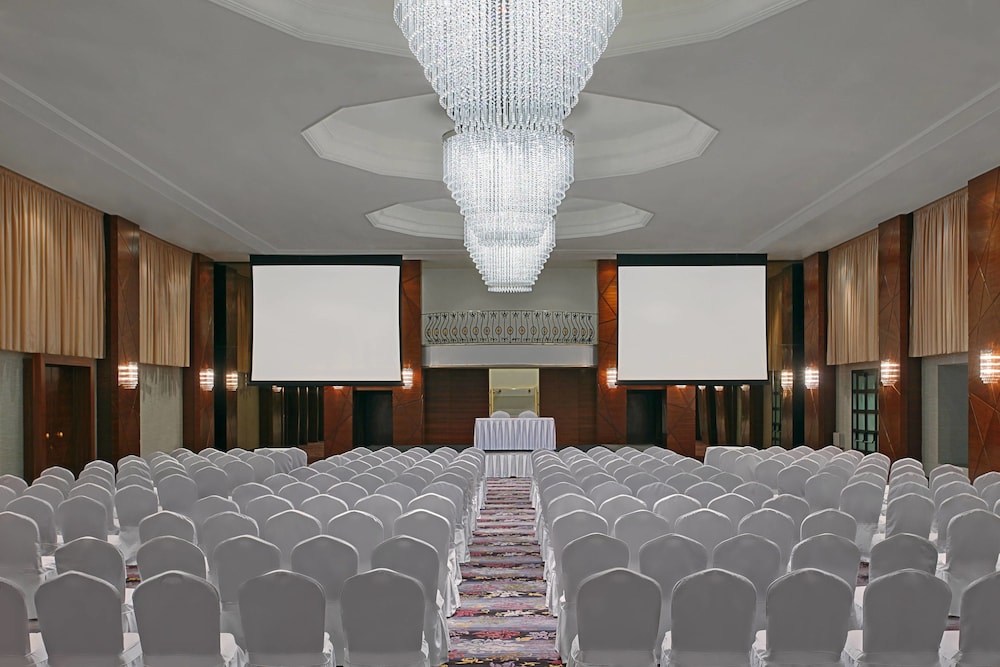 لي ميريديان جدة(Le Meridien) 24/26