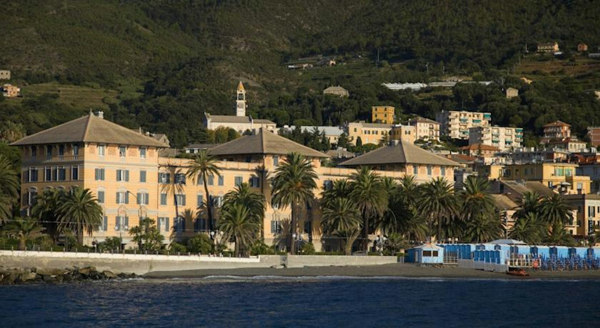 Grand Hotel Arenzano 42/44
