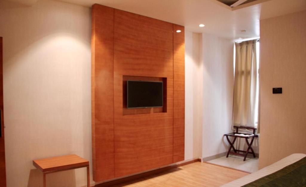 Hotel Reva Regency 31/38