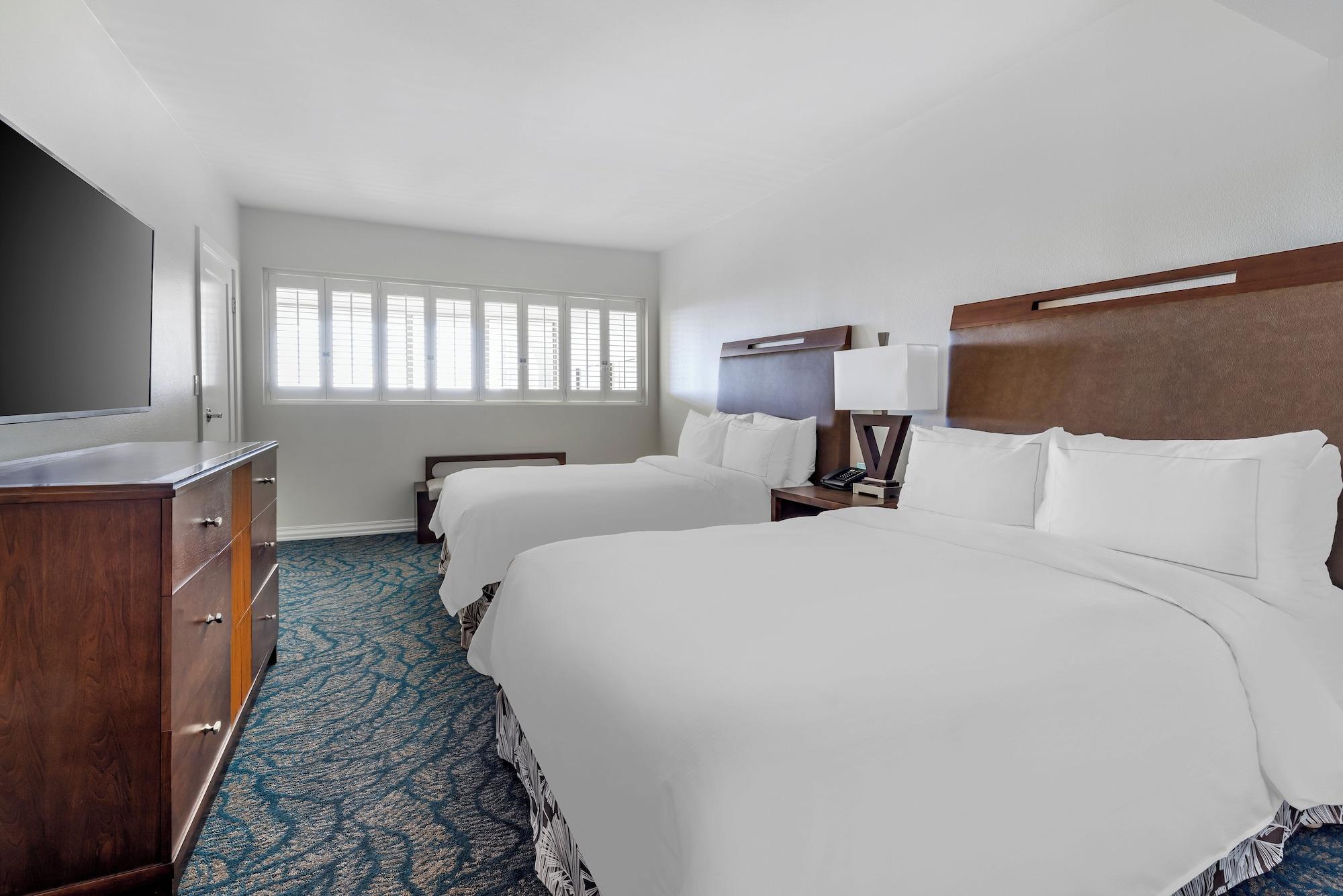 2 Bedrooms, Lagoon, Tower, Penthouse, Suite, Ocean View, 2 Bathrooms