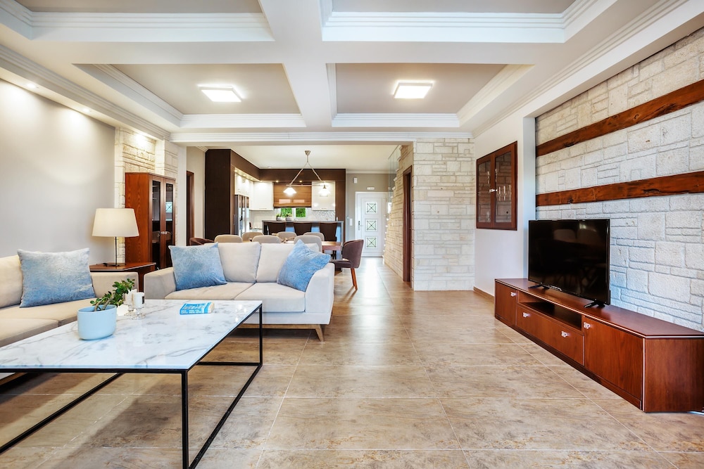 Sunny Villas And Spa 39/50