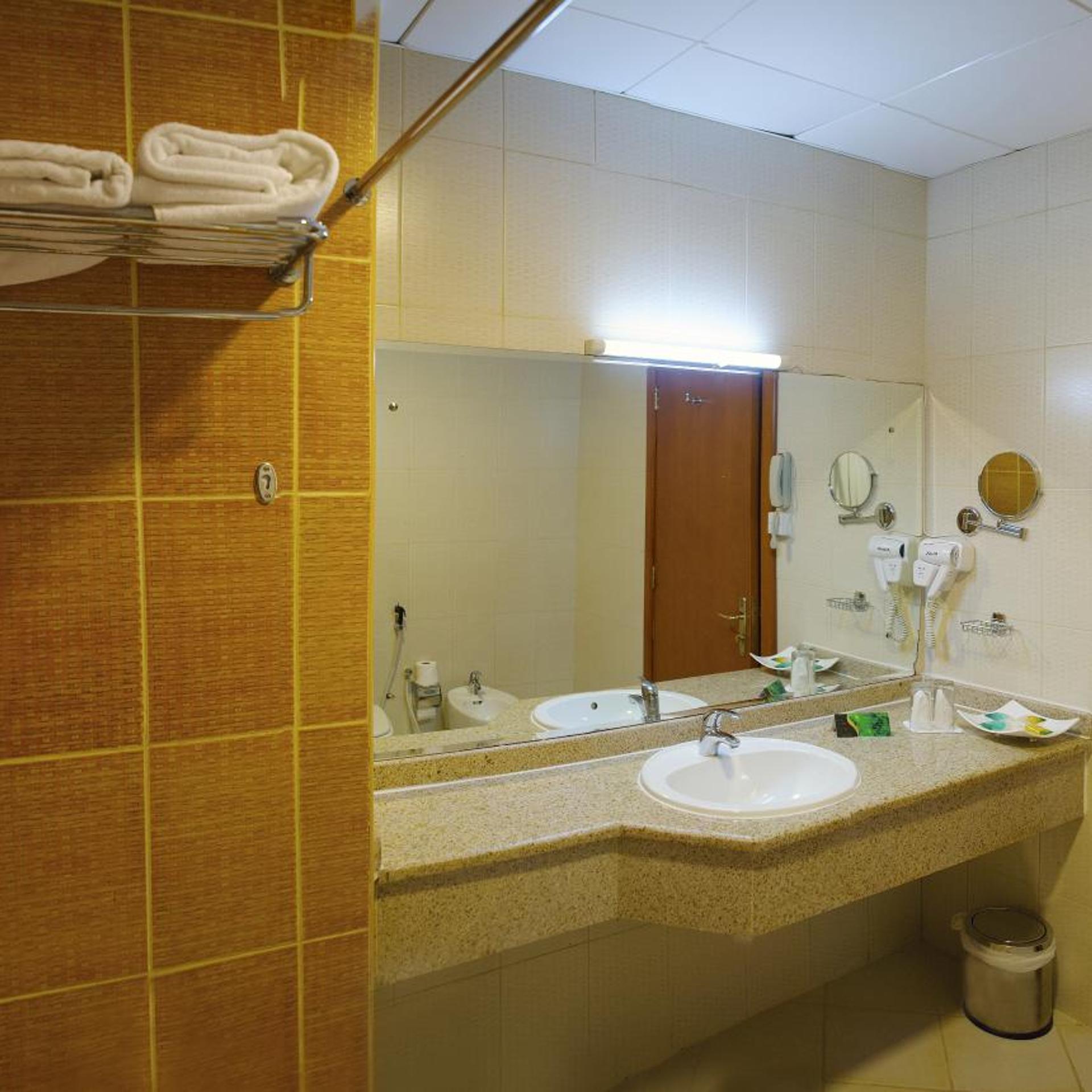 جناح بريميير، Al Massa Plus Hotel 7/7