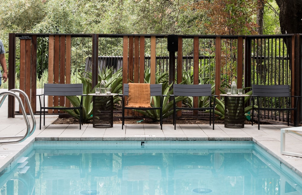 Harmon Guest House 1/57