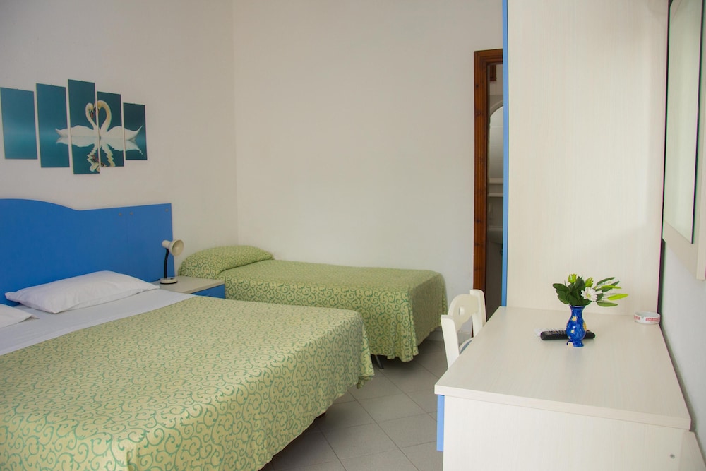 Hotel Villa Mena 20/50