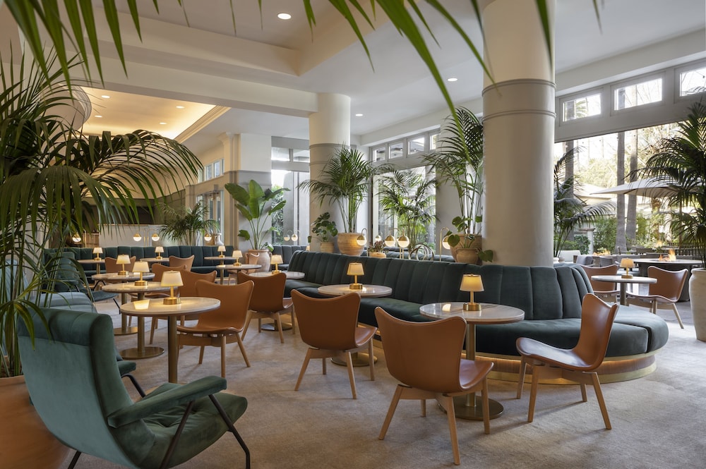 Fairmont Miramar Hotel and Bungalows 46/50