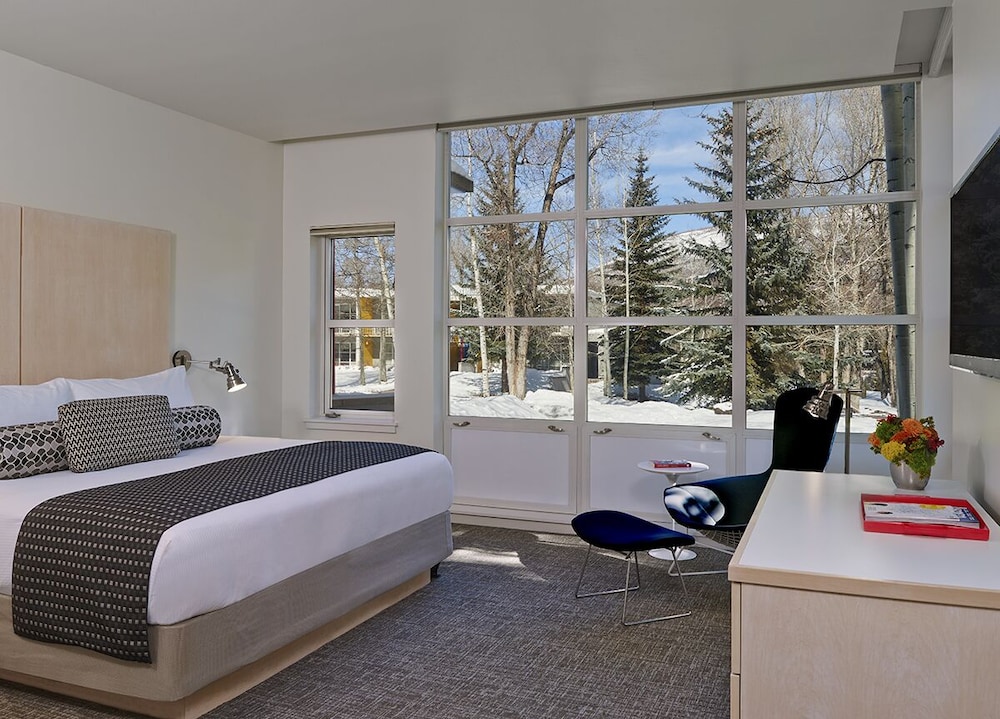 Aspen Meadows Resort 16/68