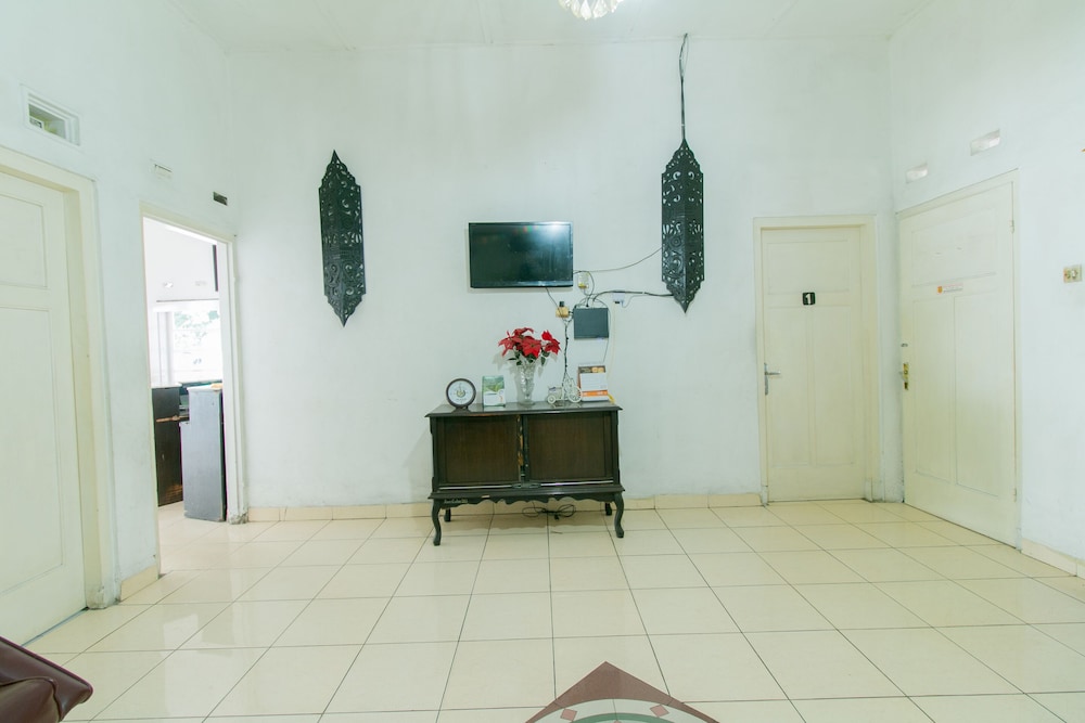 SPOT ON 1707 Hotel Mustika Widyasari 20/29