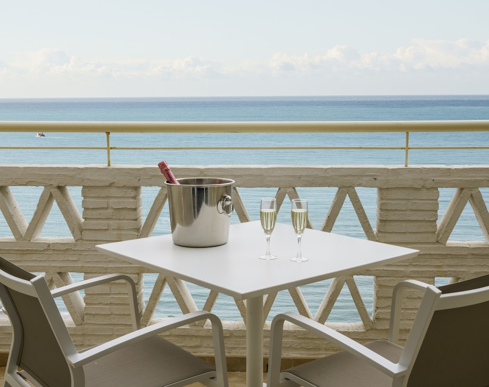 Ilunion Fuengirola 35/40