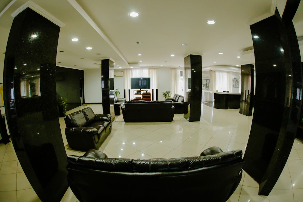 Acropolis Marina Hotel 9/57