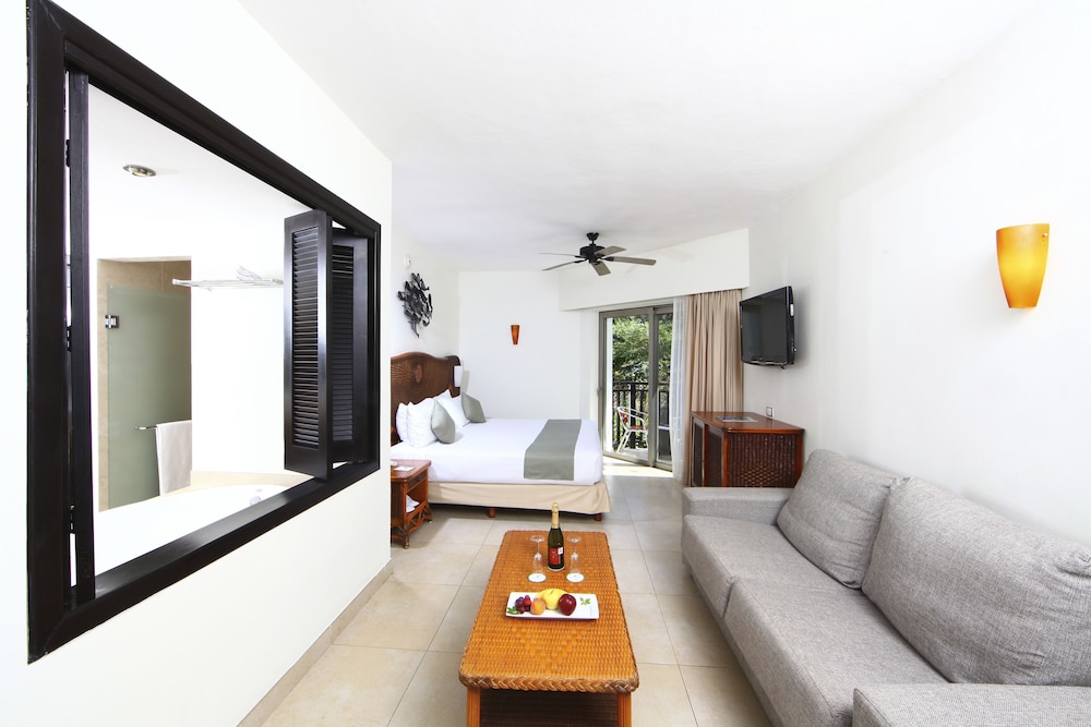 Sandos Caracol Nature Resort & Water Park All Inclusive 48/62