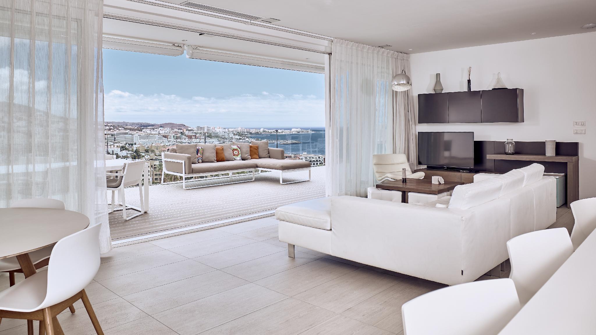 Serenity, 2 Bedrooms, Essence, Suite